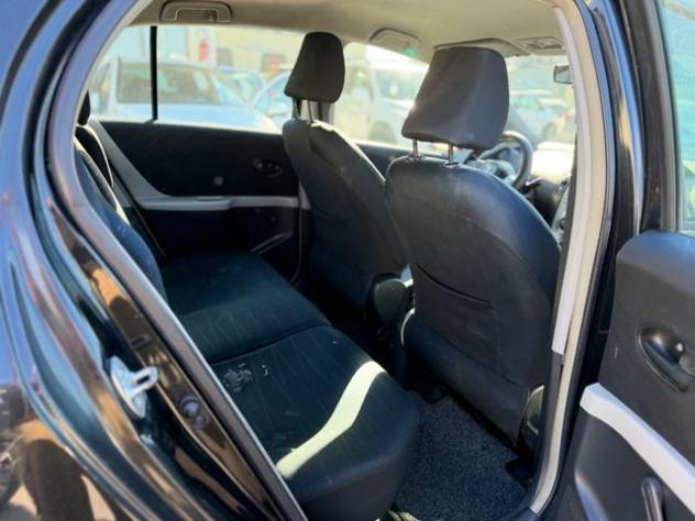 TOYOTA Yaris 1.0 5 porte Sol rif. 24198443 - Foto 10