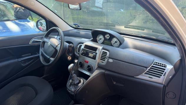 Lancia Ypsilon 1.4 Argento Ecochic GPL - Foto 10