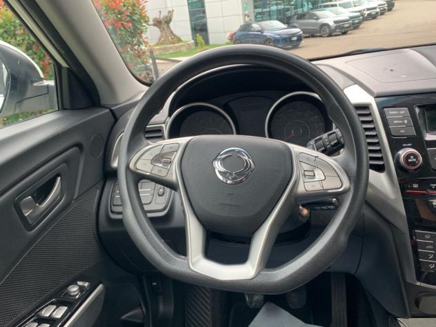 SsangYong Tivoli 1.6d 2WD Go - Foto 9
