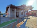 Villa di 156 m² con 5 locali e box auto in vendita a Pombia