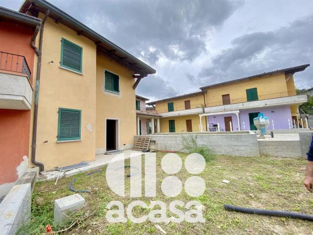 VILLETTA A SCHIERA DA ULTIMARE - Foto 8