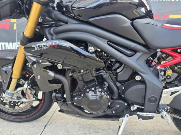 TRIUMPH Speed Triple 1050 / R Export Video 360 rif. 24039644 - Foto 4