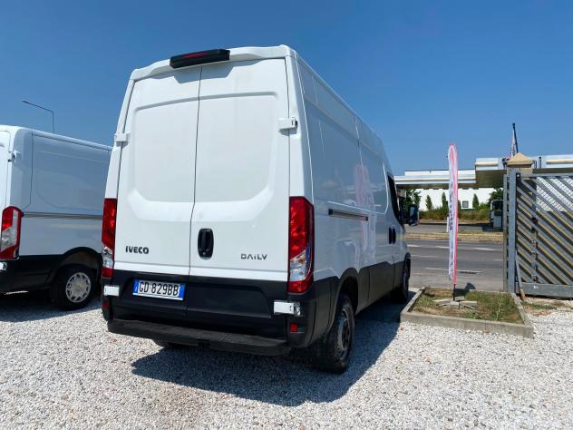 Iveco Daily 35S12 2.3 HPT PC - Foto 6