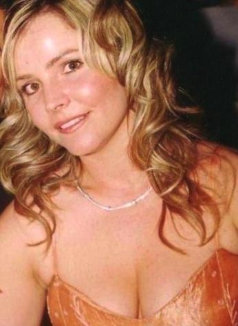 Donna di Como. Fisico Formoso Tel: