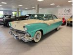Ford Fairlane Crown Victoria
