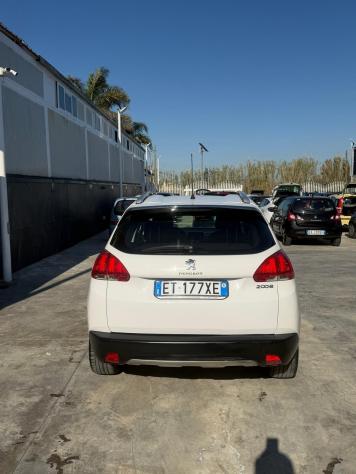 Peugeot 2008 1.6 e-HDi 92 CV Stop&Start Allure - Foto 5