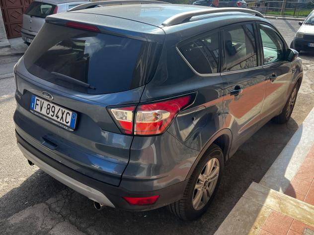 Ford Kuga 1.5 TDCI 120 CV S&S 2WD ST-Line - Foto 3