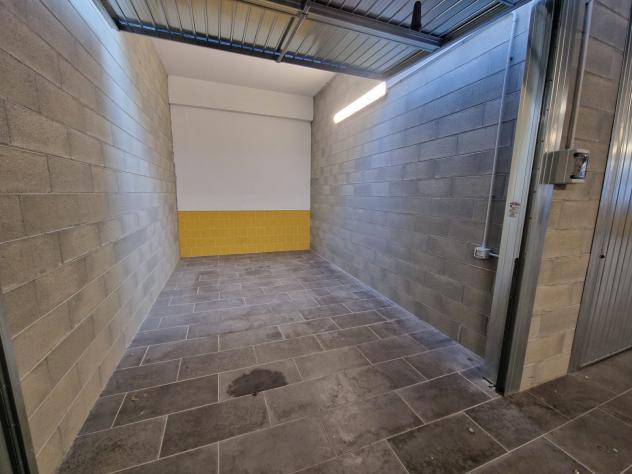Box in Corso Toscana - Foto 3