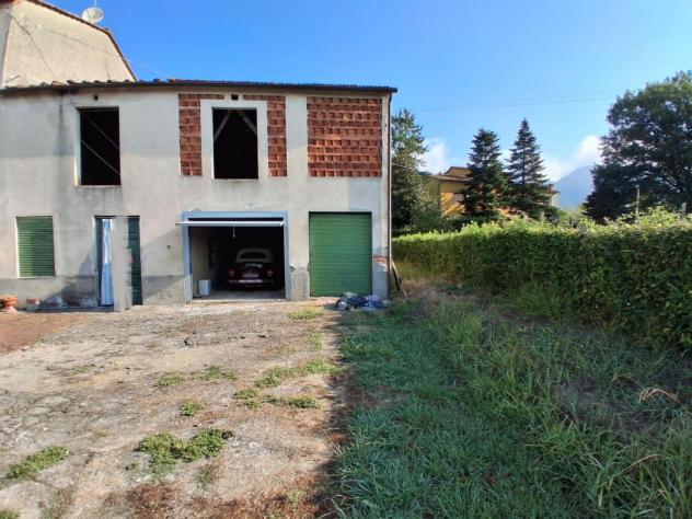 Fienile in vendita a Marlia - Capannori 240 mq Rif: 1339429
