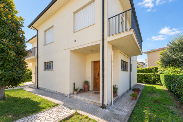 Casa singola in vendita a Perignano - Casciana Terme Lari 265 mq Rif: 1451724