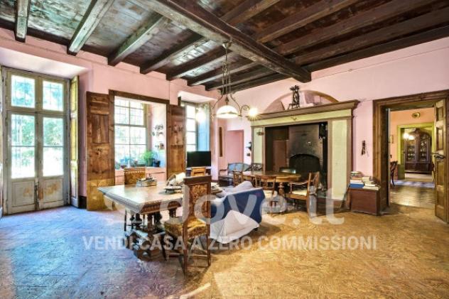 Palazzo / Stabile di 700 m² con più di 5 locali in vendita a Colverde - Foto 15