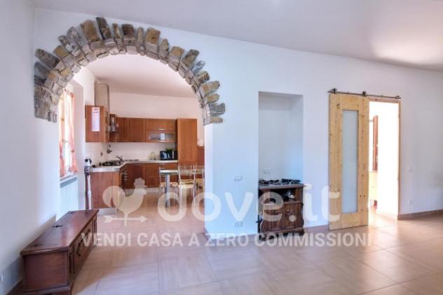 Villa di 240 m² con 4 locali e posto auto in vendita a Grosseto
