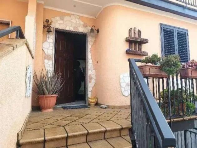 Immobile in asta di 275 m² con più di 5 locali e box auto in vendita a Polla - Foto 3