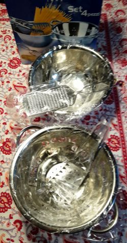 set pasta in metallo 4 pz. con scatola nuovo - Foto 4