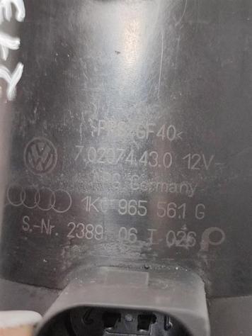 POMPA ACQUA AUSILIARIA SEAT Leon 2° Serie 1K0965561G benzina 1984 (0509) - Foto 2
