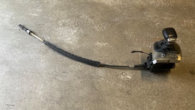 Leva cambio automatico Volkswagen Golf 6 2.0TDI del 2010 (5K1713025AB)