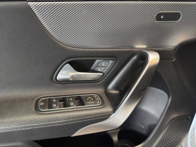 MERCEDES-BENZ A 220 Automatic Sport rif. 23899236 - Foto 9