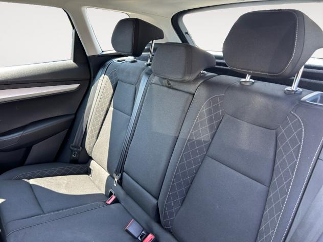 SKODA Karoq Karoq 1.6 TDI SCR DSG Ambition - Foto 9