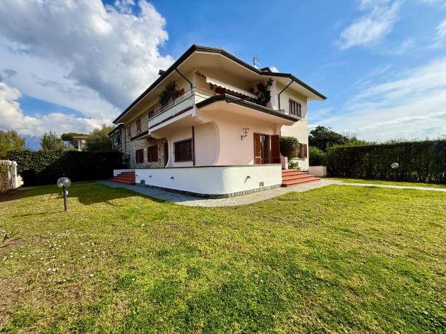 Villetta bifamiliare in vendita a Massa 200 mq Rif: 1398522 - Foto 2