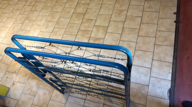 Letto pieghevole 1 piazza in metallo – compatto, pratico, perfetto per ospiti - Foto 5