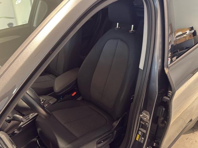 BMW X1 xDrive25e PHEV auto Cruise Fari LED Black Pack - Foto 3
