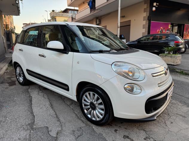 Fiat 500L 1.4 T-Jet 120cv GPL Lounge cat.E6 - Foto 3