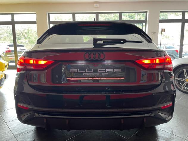 AUDI Q3 SPTB 35Tdi S-LINE S-TRONIC TOTAL BLACK - Foto 6