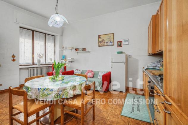 Appartamento di 90 m² con 3 locali in vendita a Carugo - Foto 6