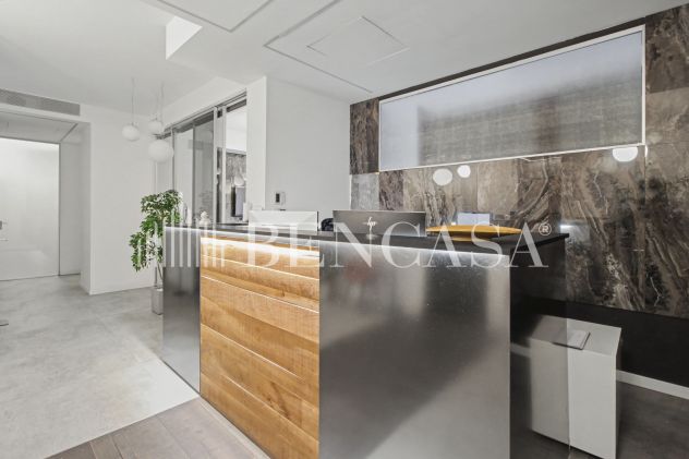 Piazza San Babila – Prestigioso ufficio 300 mq - Foto 3