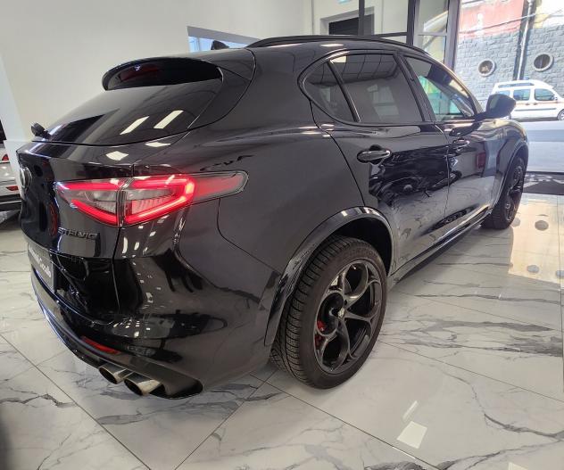 Alfa Romeo Stelvio 2.9 Bi-Turbo V6 510 CV AT8 Quad - Foto 9