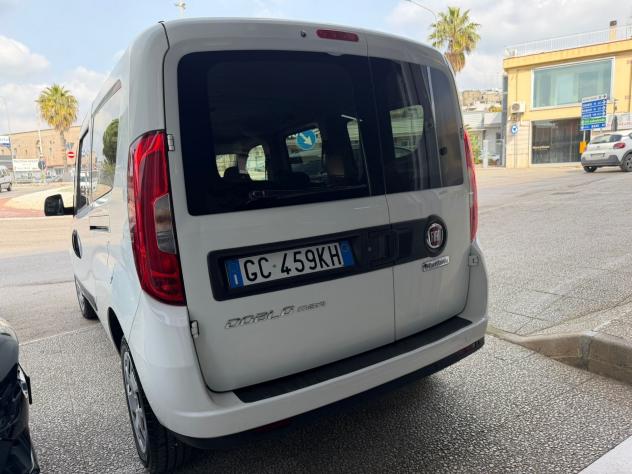 Fiat Doblo Dobl1.6 MJT 120CV Lounge Maxi - Foto 4
