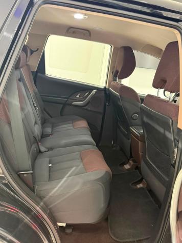 Mahindra XUV500 2.2 16V FWD W8 - Foto 10