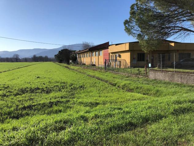 Capannone industriale in vendita a Porcari 2600 mq Rif: 1233022