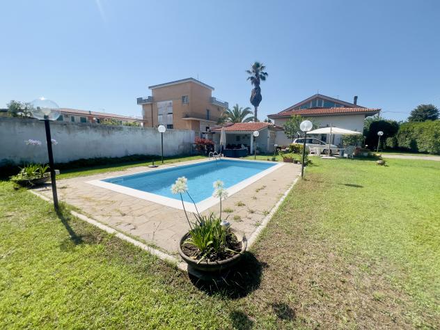 Villa in Via del Mare