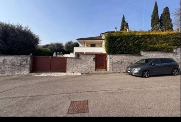 Immobile in asta di 385 m² con più di 5 locali e box auto in vendita a Lavagno - Foto 9