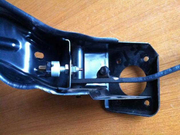 Pedale Freno Mitsubishi PAJERO 1 Serie L040 - Foto 2