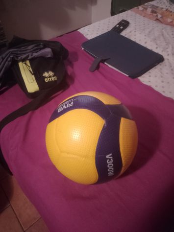 PALLONE MIKASA V300W - Foto 2