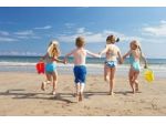 INTRATTENIMENTO BAMBINI SULLE SPIAGGE DEL MARE TOSCANO