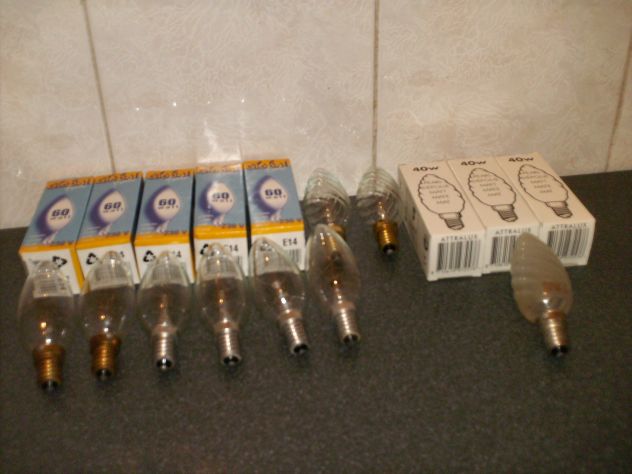 Lotto 17 lampadine Nuove, vendo insieme. NON SPEDISCO - Foto 2