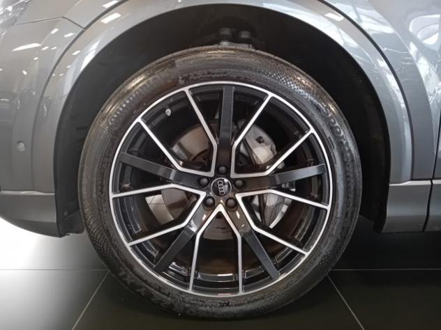 AUDI Q8 SUV 50 TDI 286 CV quattro tiptronic S line edition rif. 24037219 - Foto 5