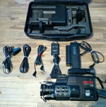 VIDEOCAMERA PANASONIC MC10 CON VALIGETTA E ACCESSORI PERFETTA - Foto 6