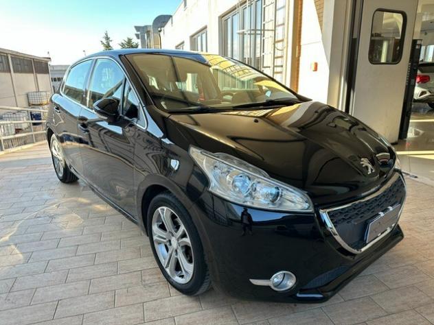 Peugeot 208 1.6 e-HDi 92 CV Stop&Start 5 porte Allure - Foto 3