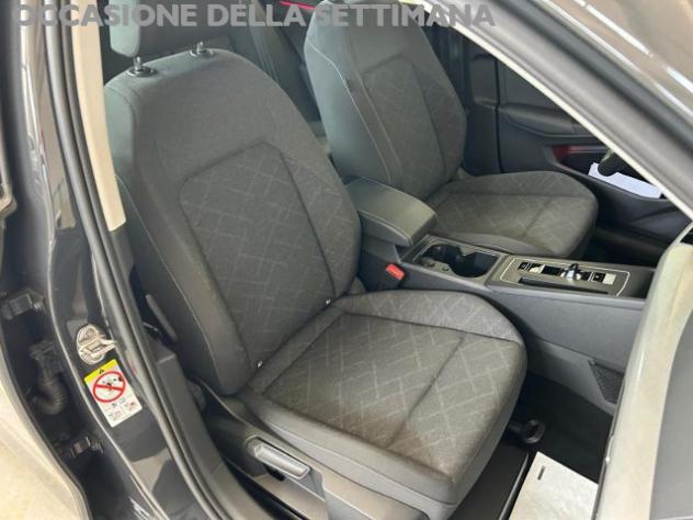 VOLKSWAGEN Golf 1.0 eTSI EVO DSG Life rif. 23820929 - Foto 9