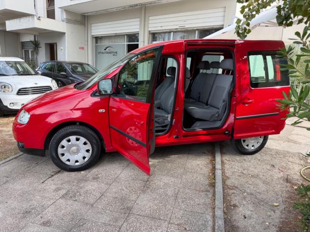 Volkswagen Caddy 1.9 TDI 105CV 5p. Life Style - Foto 8