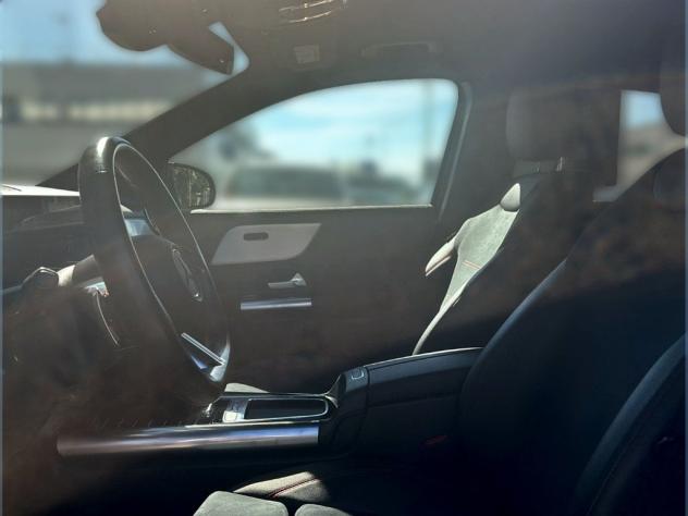 Mercedes-Benz GLA 250 e Plug-in hybrid - Foto 10
