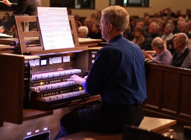 Organista cerimonie funerale Pavia