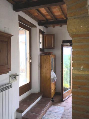 RUSTICO di 6 vani e di 110 mq (SORANO) rif. VA.CAS. - Foto 8