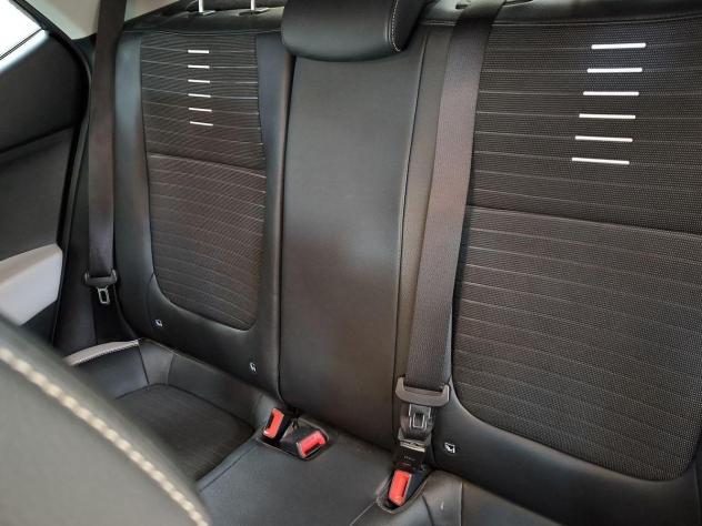 Kia Stonic 1.0 t-gdi mhev Black Edition Navi Pack 120cv dct - Foto 10