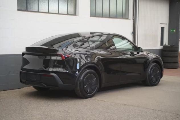 TESLA Model Y RWD Standard rif. 23703928 - Foto 5