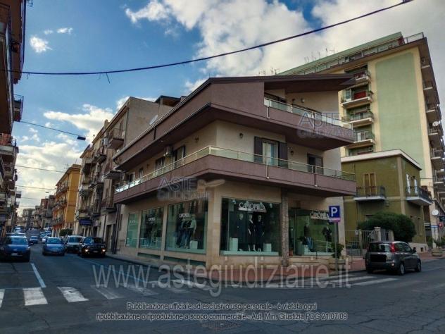 IMMOBILI-IMMOBILE RESIDENZIALE-Via Spampinato Aurelio, 66, 95031 Adrano CT, Italia